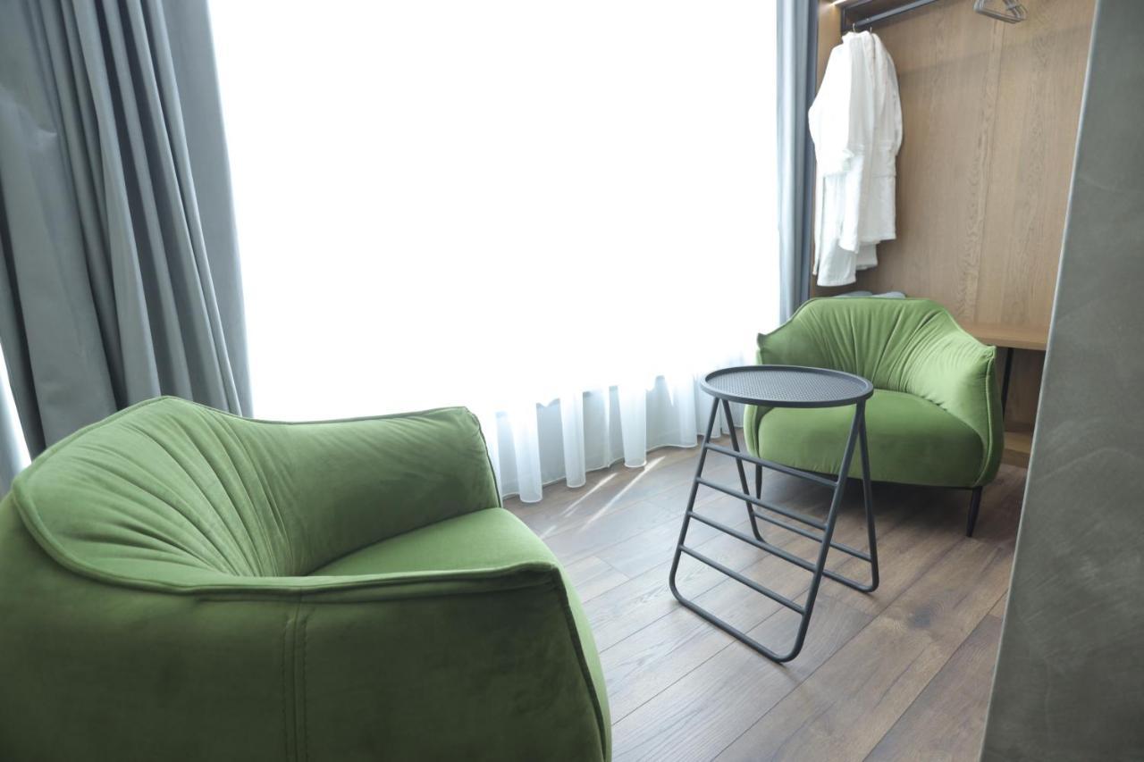 Ap Hotel Boutique Вльора Екстер'єр фото