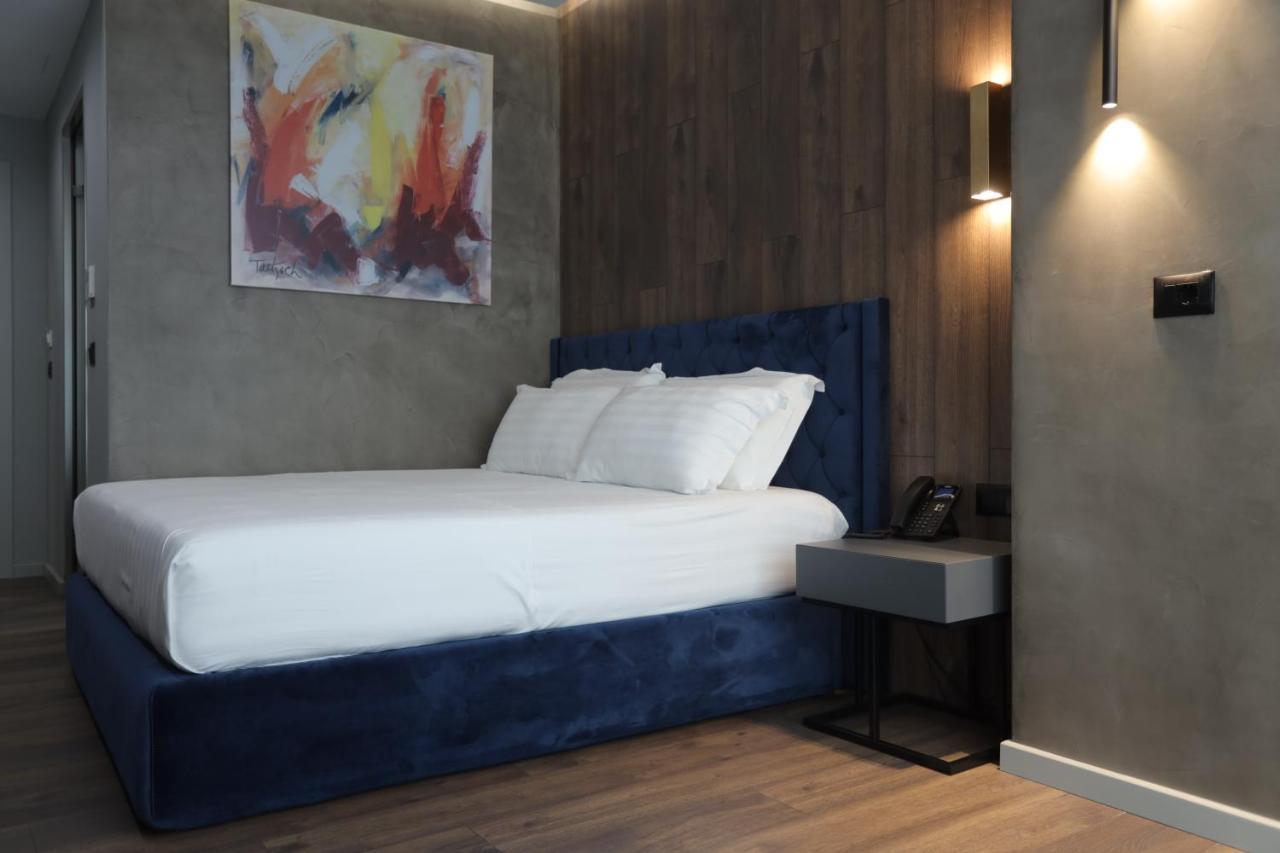 Ap Hotel Boutique Вльора Екстер'єр фото